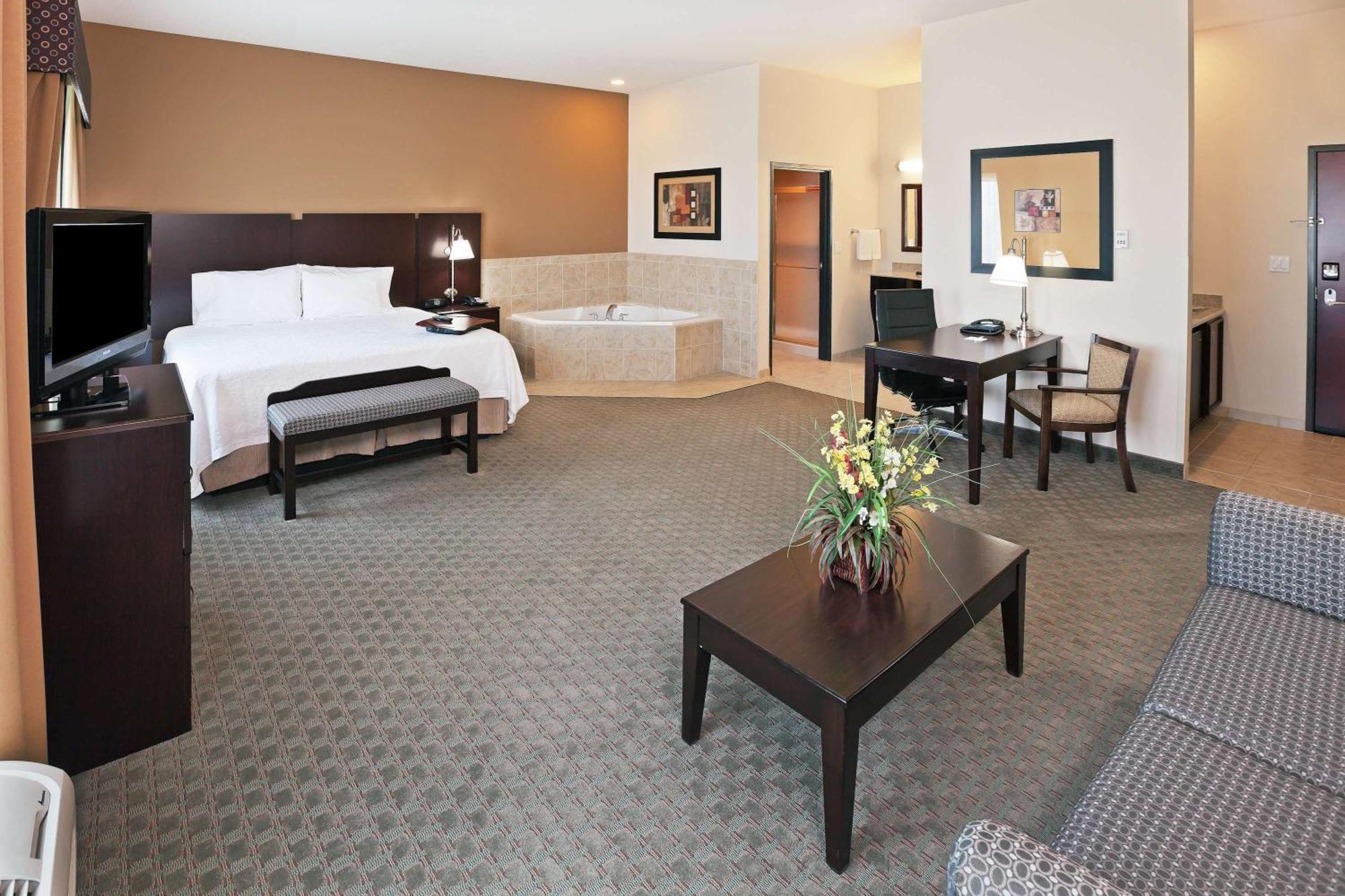 Hotel Hampton & 3*